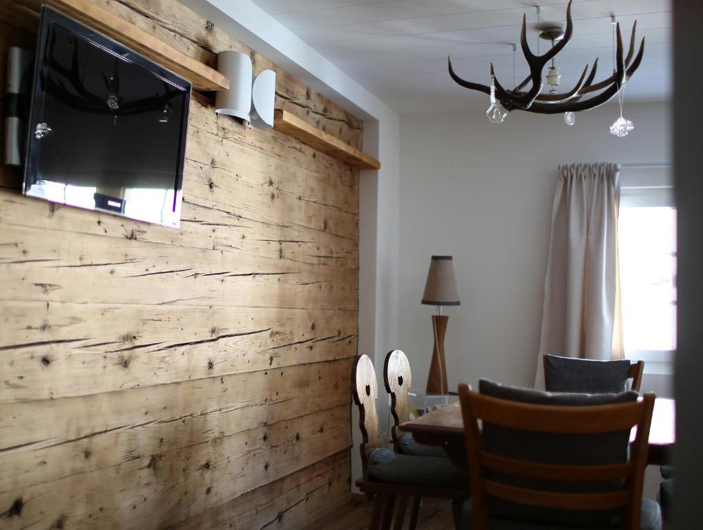 Chalet Swiss Andermatt Zimmer foto